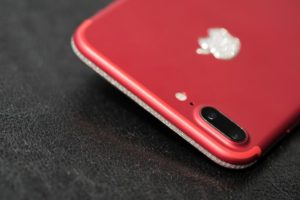 Logitech-apple-augmented-tech