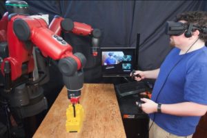 robot-virtual-reality-mit-vr