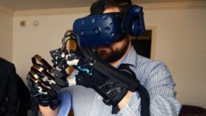 haptx-vr-glove-4-768x432