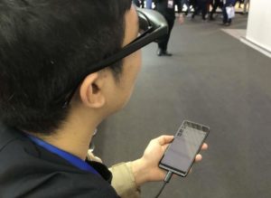 hands-with-nreal-light-smartphone-powered-augmented-reality-immersion.w1456