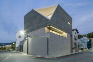 w-house-augmented-reality-architects-seoul-south-korean-houses-architecture_dezeen_1704_col_1