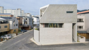 w-house-augmented-reality-architects-seoul-south-korean-houses-architecture_dezeen_1704_hero