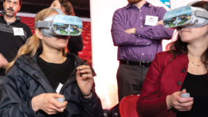 virtual-reality_1568838193788_39380109_ver1.0_1280_720